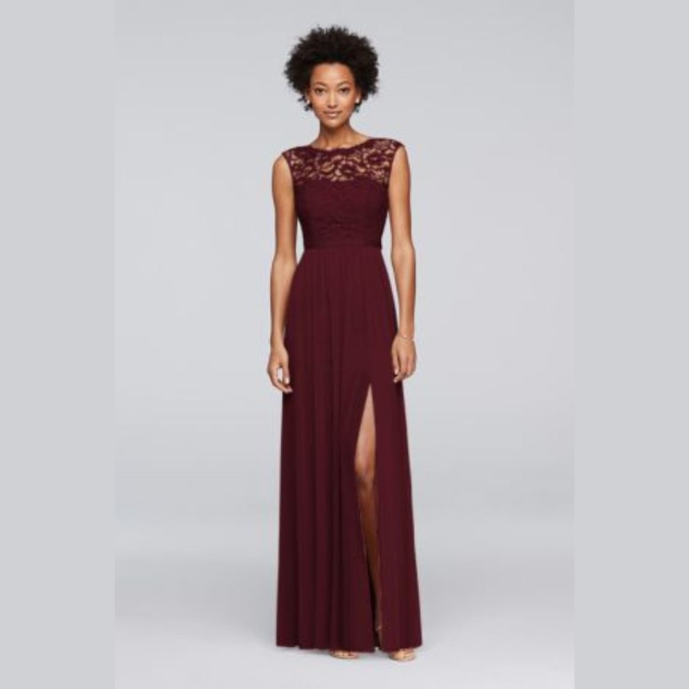 EUC David's Bridal Lace Bridesmaid Dress with Long Mesh Skirt in Wine